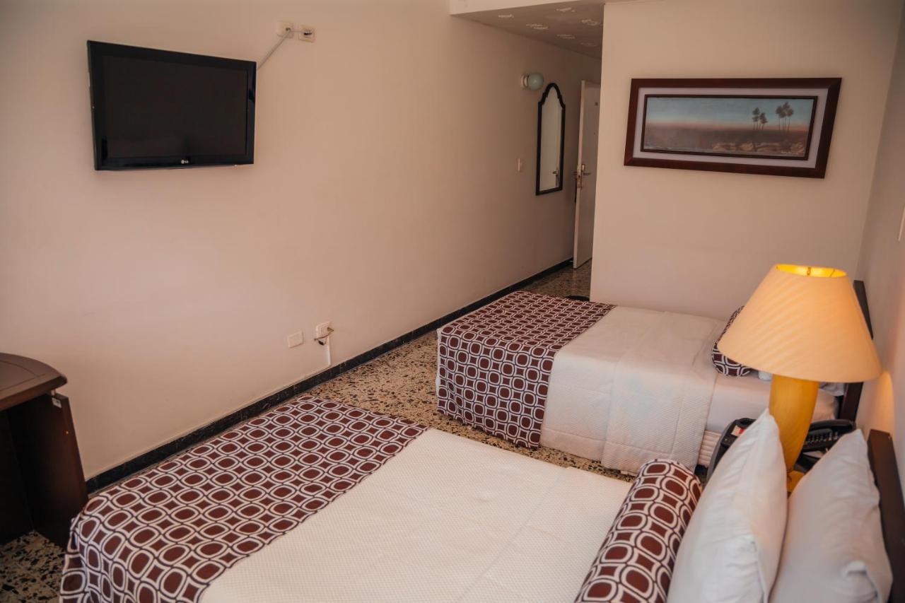 Hotel Tequendama Inn Estacion Буенавентура Екстериор снимка